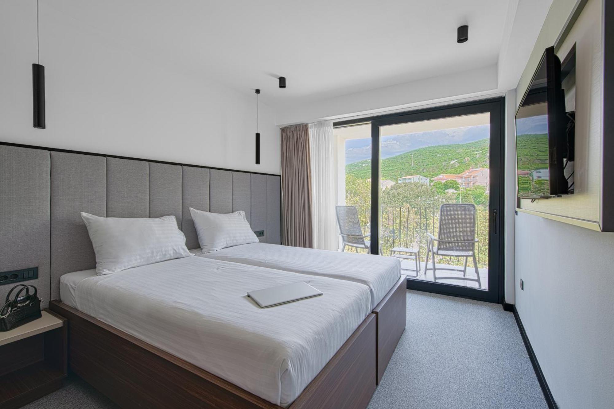 Hotel Ad Turres Криквеница Екстериор снимка