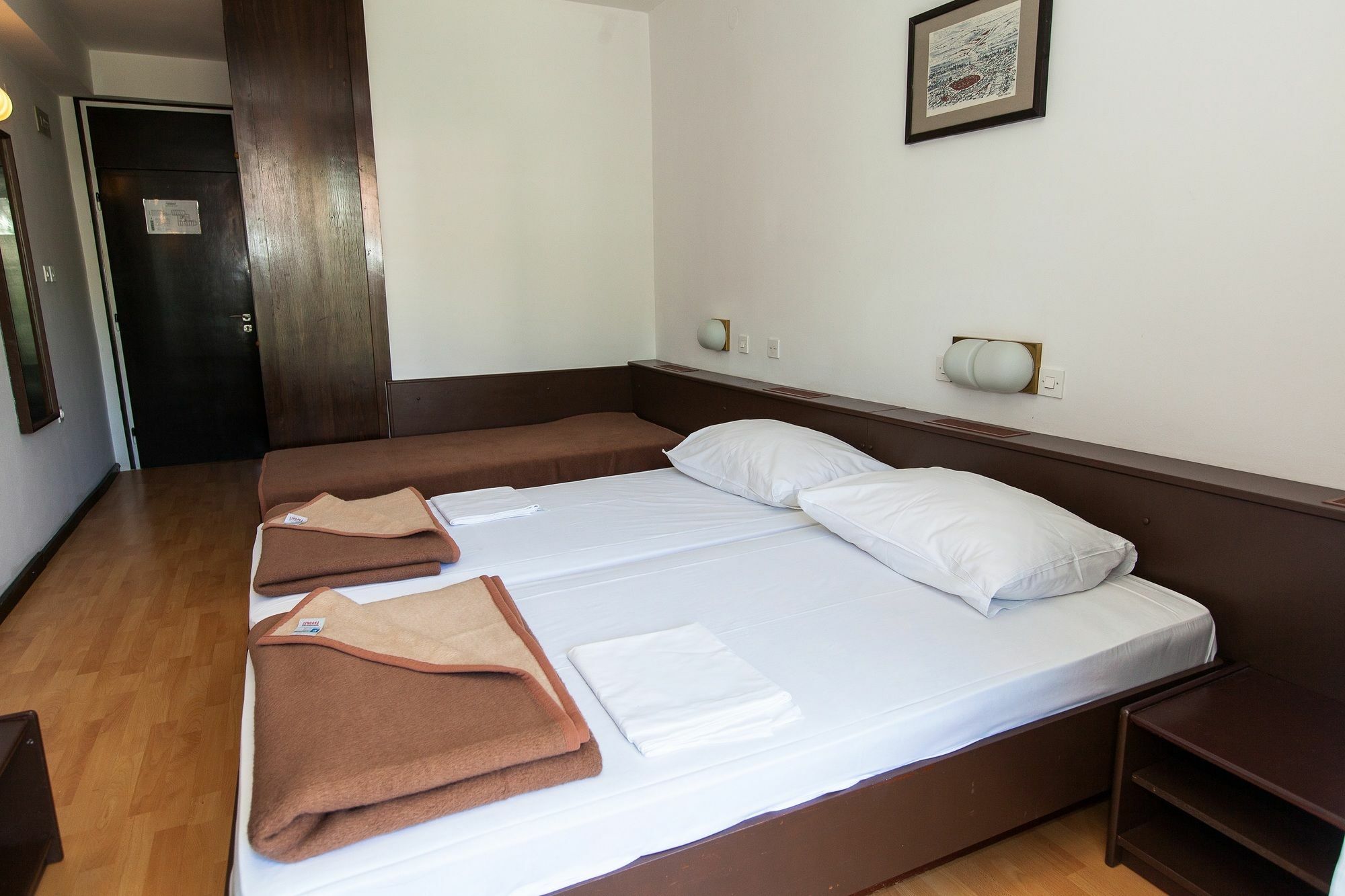 Hotel Ad Turres Криквеница Екстериор снимка
